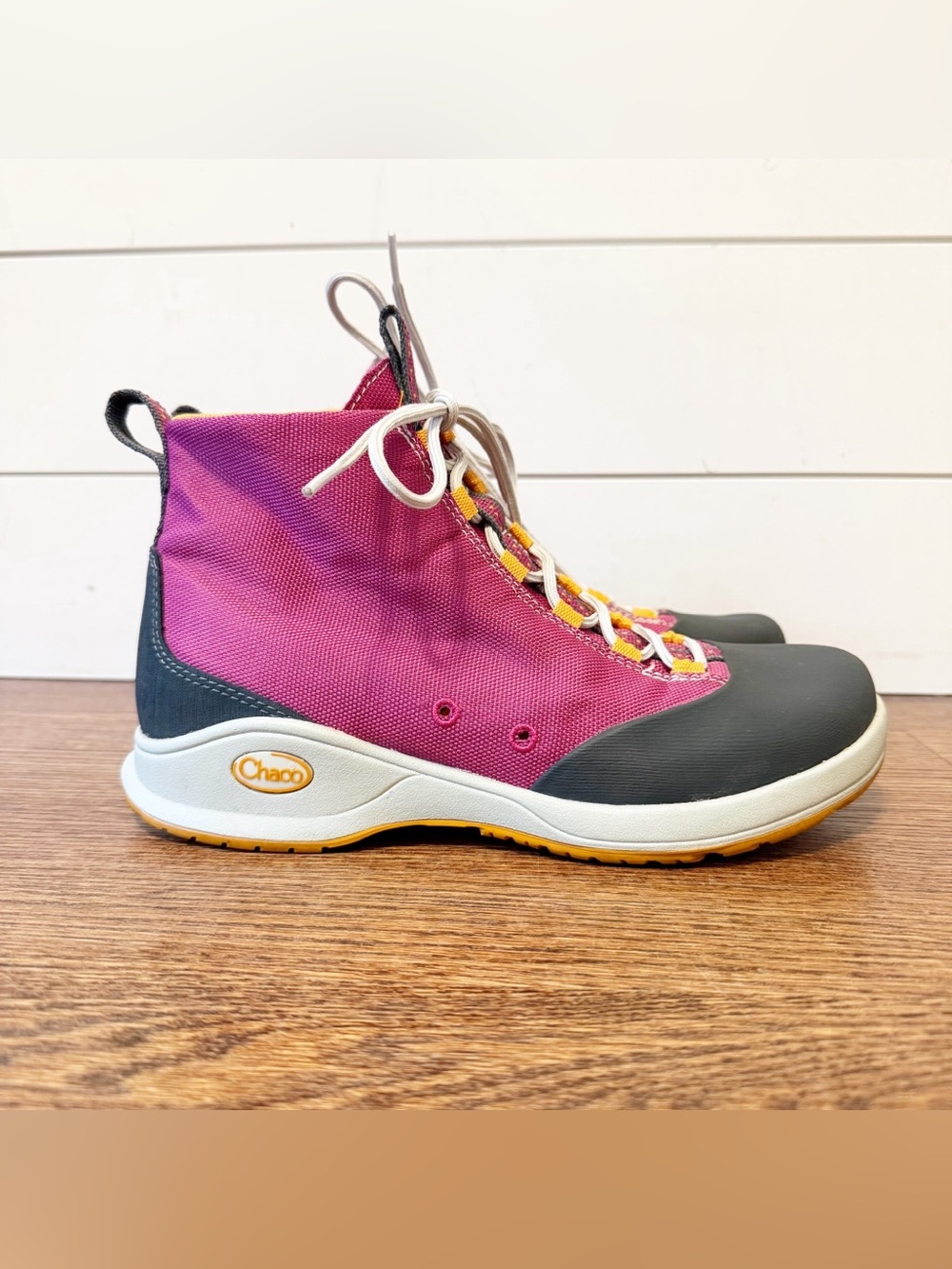 Chaco | Tedinho Bulloo Waterproof Hiking Boots Confetti Magenta Pink Grey Size 8